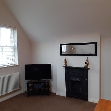 Modern 2Nd Floor 1 Bed Apartment In The Heart Of Llandudno Esterno foto