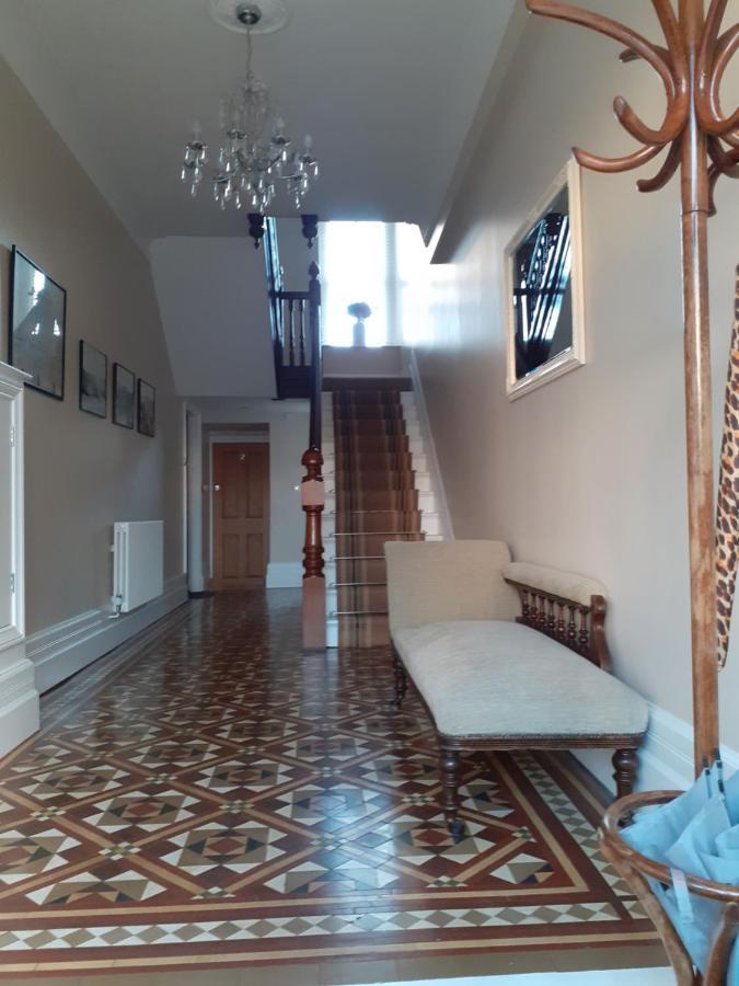 Modern 2Nd Floor 1 Bed Apartment In The Heart Of Llandudno Esterno foto